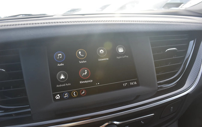 Opel Insignia cena 61100 przebieg: 59219, rok produkcji 2019 z Gryfino małe 562